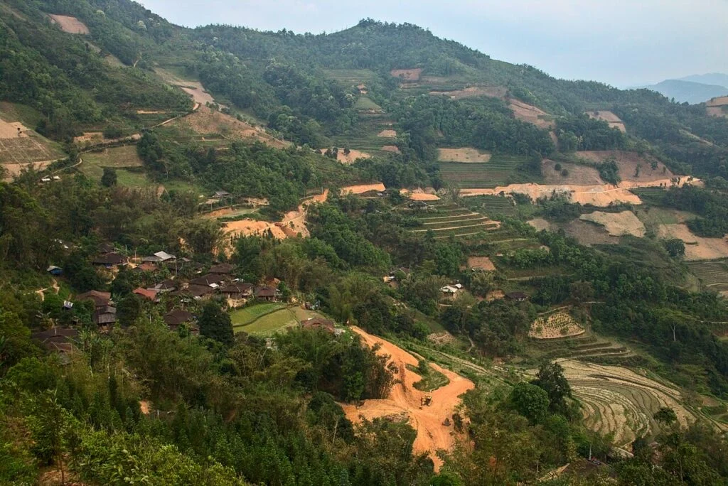 Travel photograph of Bao Lac
