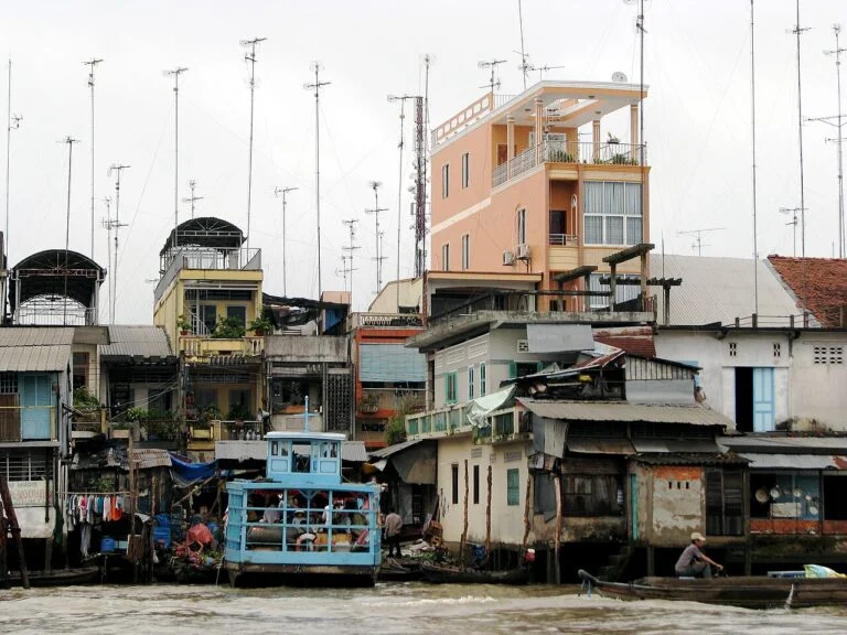 Travel photograph of Cai Be