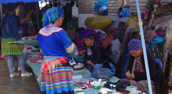 Market Life in Bac Ha — Bac Ha