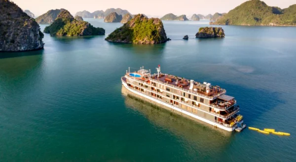 Halong Bay – tour photograph
