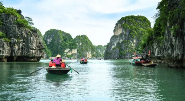 Halong Bay – tour photograph