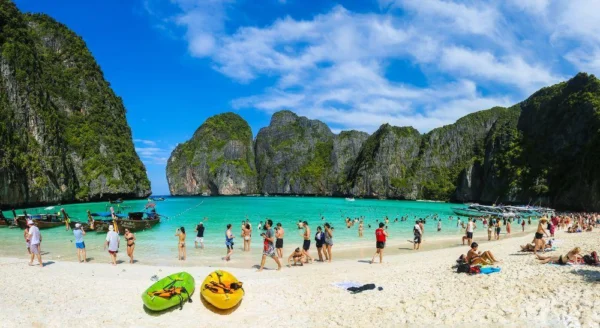 The Islands of Phi Phi — Phi Phi